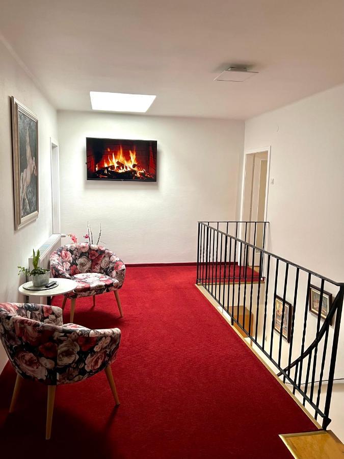 Apartment Mia نيوسيدل آم سي المظهر الخارجي الصورة